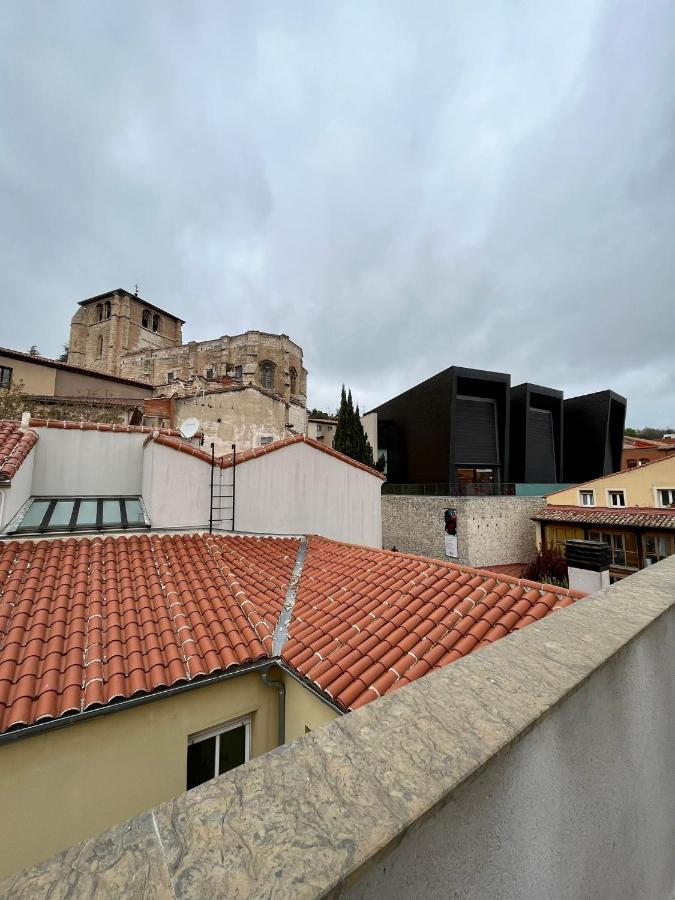 Atuaire Home Centro Historico Valentin Palencia Burgos Exterior photo